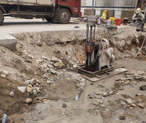 振兴公路下沉压浆